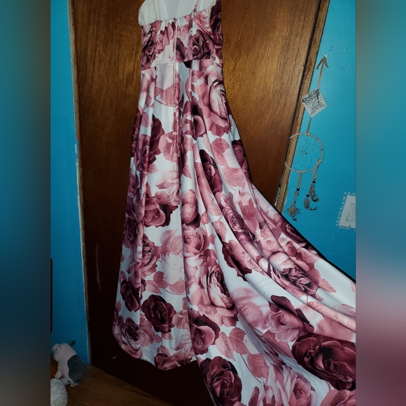 Graduation dress with pockets - Picture 5 of 13